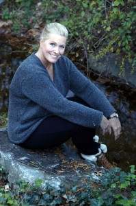 Outside Nitsan near water - 0845